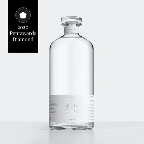 2020 Pentawards獲獎(jiǎng)作品精選 酒精與脫醇飲料的創(chuàng)意交鋒